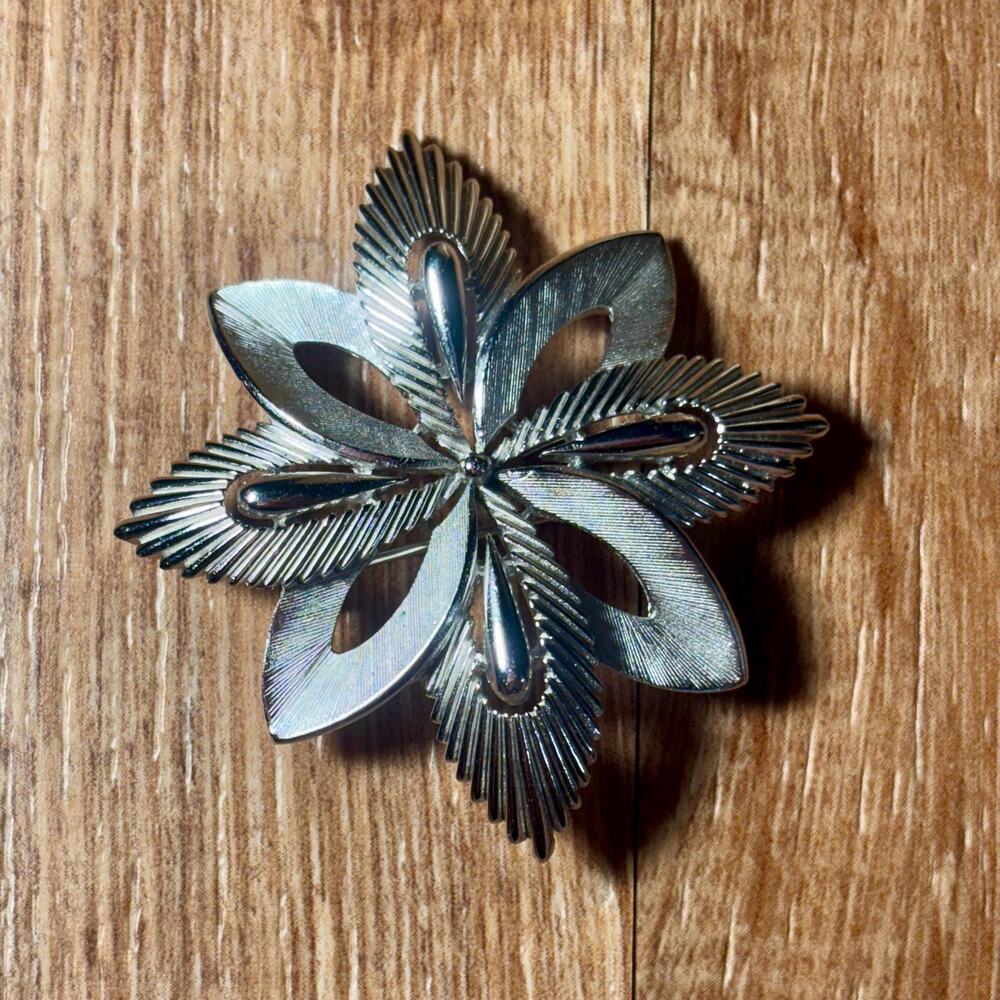 Vintage Trifari Silver Tone Floral Brooch Textured Petal Pin Mid Century
